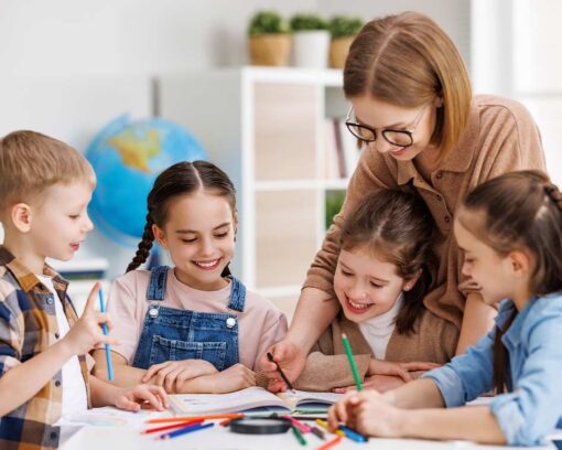 Maestría Internacional en Educación Experto en Montessori, Waldorf y Reggio Emilia